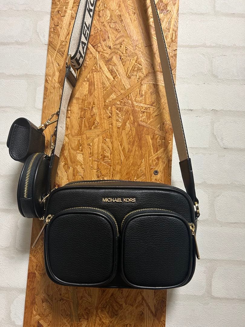本日のみ値下げMICHAEL KORS ブラックショルダーバッグ