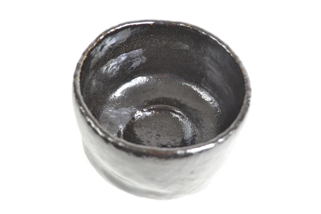 大徳寺高桐院塔頭上田義山師書付「瑞雲」黒茶碗　政所窯