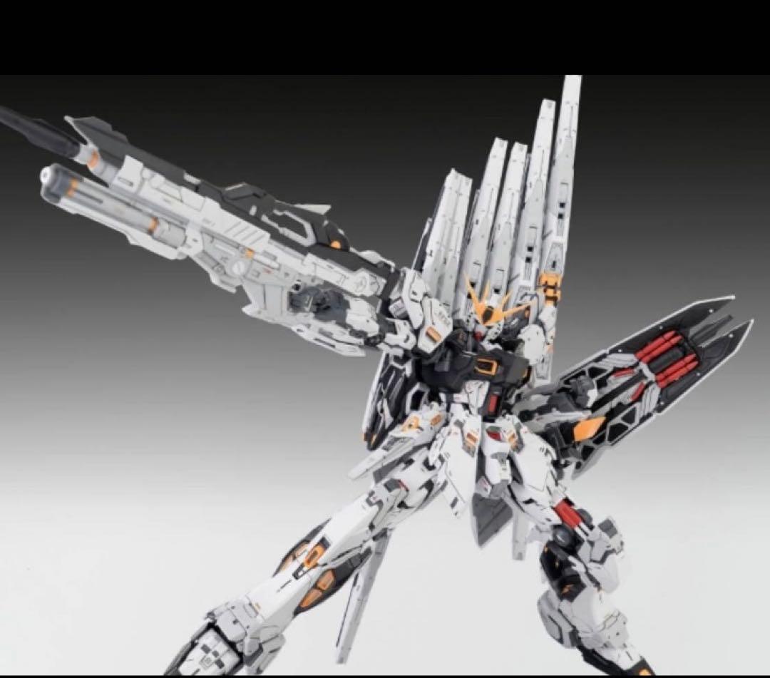 1/100 Fortune Cow νガンダム似　組立式プラモデル