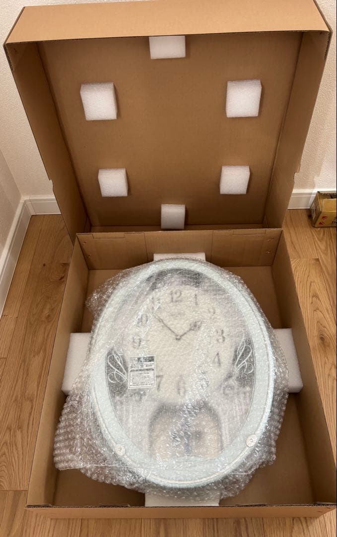 【新品未使用】スモールワールドプラウド4MN523RN05