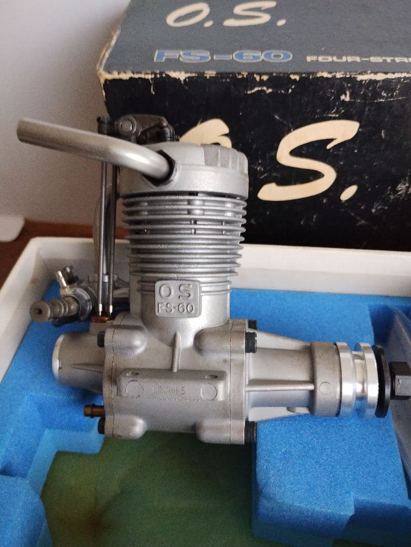 OSエンジン　FS-60(4サイクル)