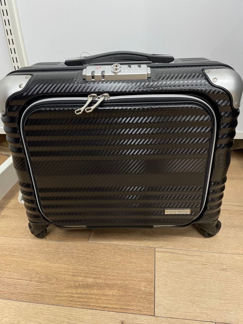 レジェンドウォーカー　スーツケース　キャリー ブラック　legendwalker