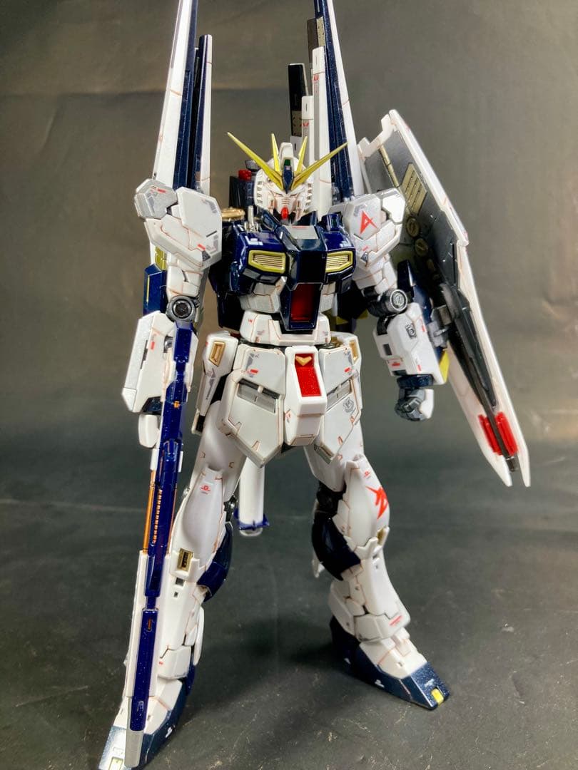 RG νガンダム 全塗装済完成品