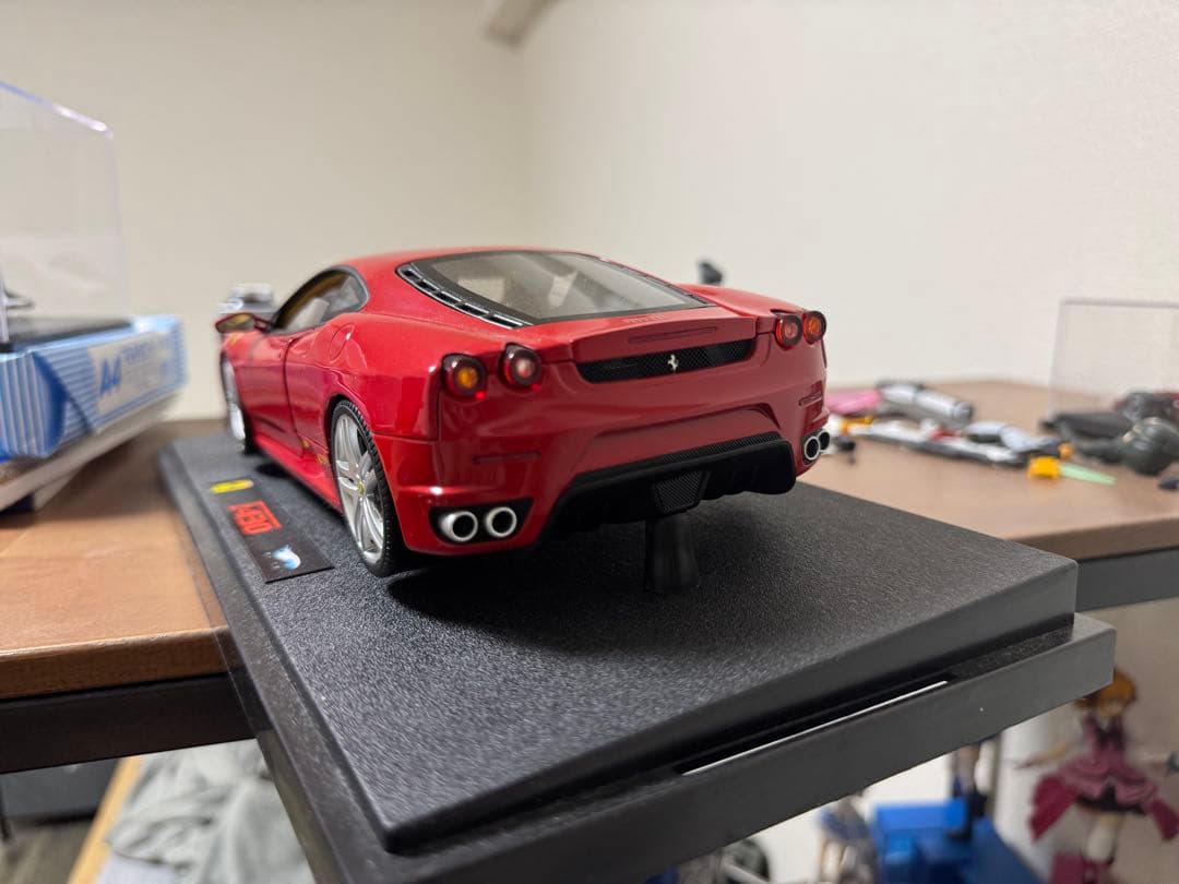 ホットウィール　エリート 1/18 フェラーリ F430