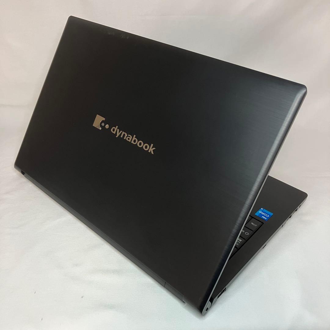 美品 dynabook B65 11世代 i5 8GB 15.6型 DVDマルチ