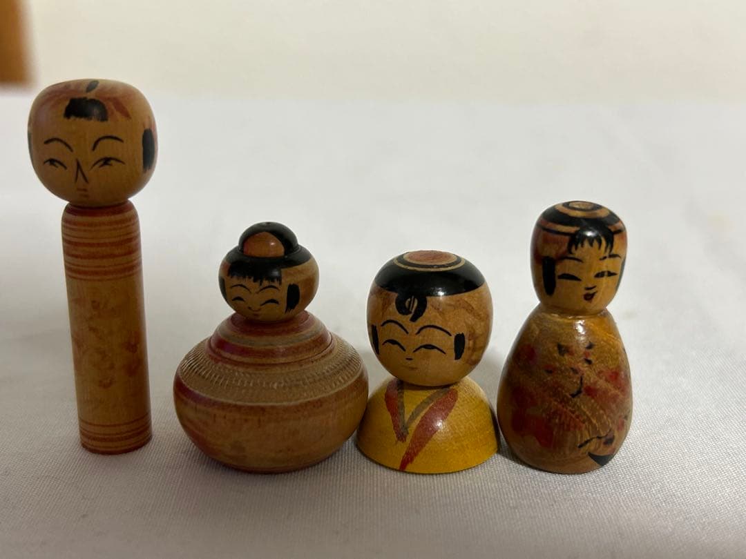 昭和レトロ　ミニこけし　９点まとめて　伝統こけし