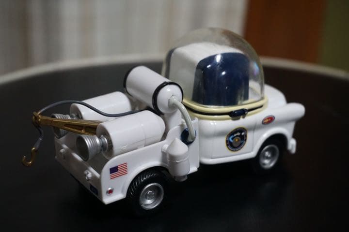 カーズ　ミニカー　ファルコンホーク　メーター　宇宙　3体セット　マテル　？