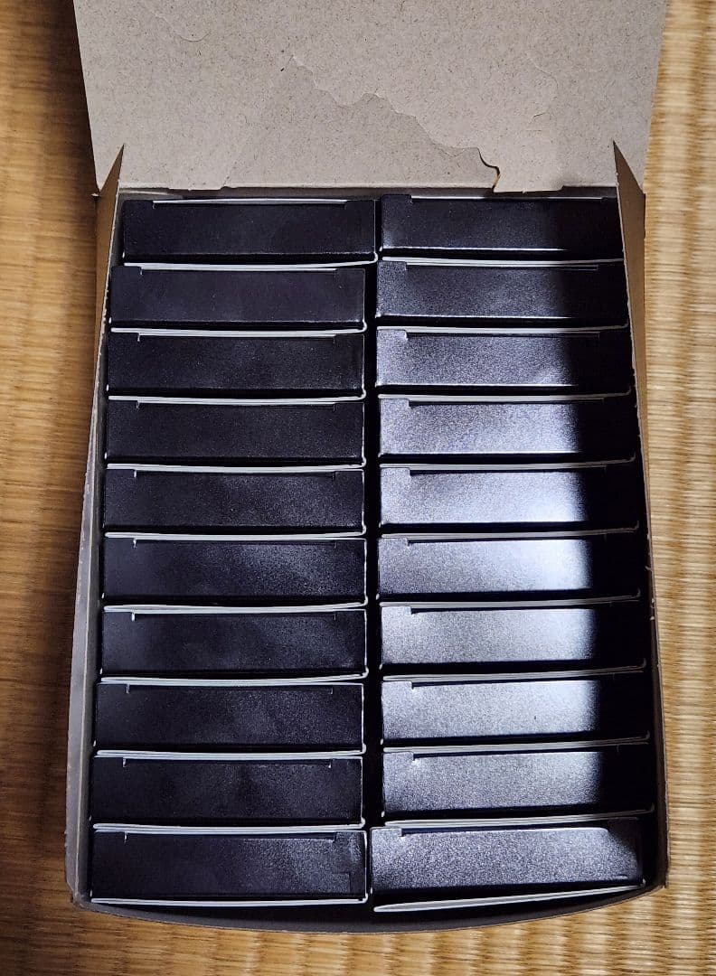 勝利の女神NIKKE 隊員募集チョコレート　セミコンプ 20種