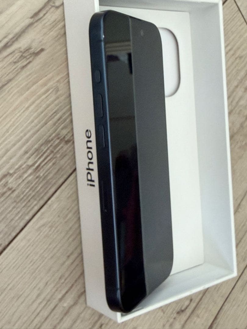 （おまけ付き）iPhone 15 Pro 256GB ·SIMフリー