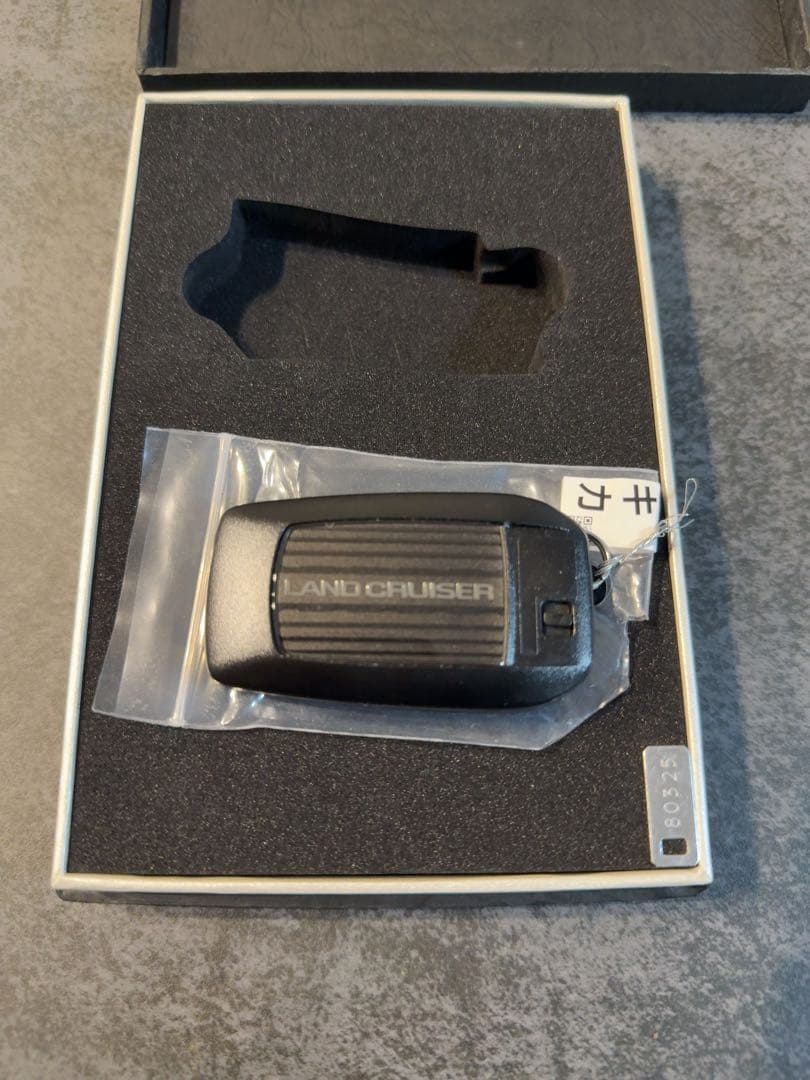 ランドクルーザー250 スマートキー 3ボタン　2025年2月末納車品 キーレス
