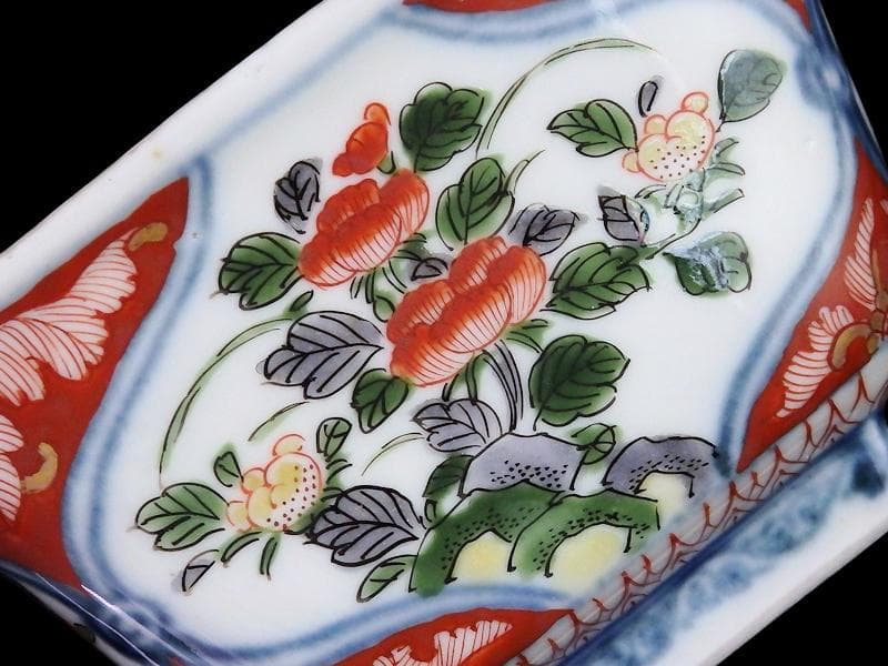 大聖寺伊万里　金襴手　牡丹に岩　獅子に牡丹の図　四方角向付　B335AS-CVg