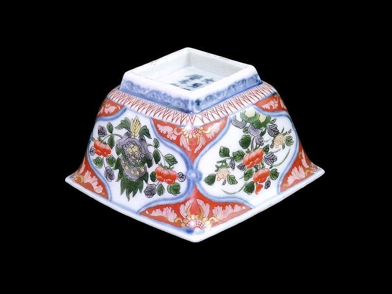 大聖寺伊万里　金襴手　牡丹に岩　獅子に牡丹の図　四方角向付　B335AS-CVg