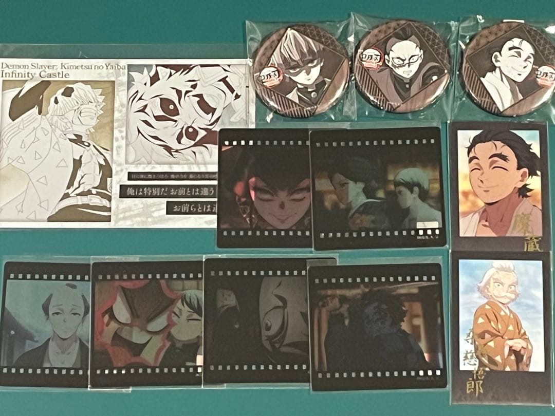 鬼滅の刃 童磨 ダイニング お楽しみくじ 缶バッジ