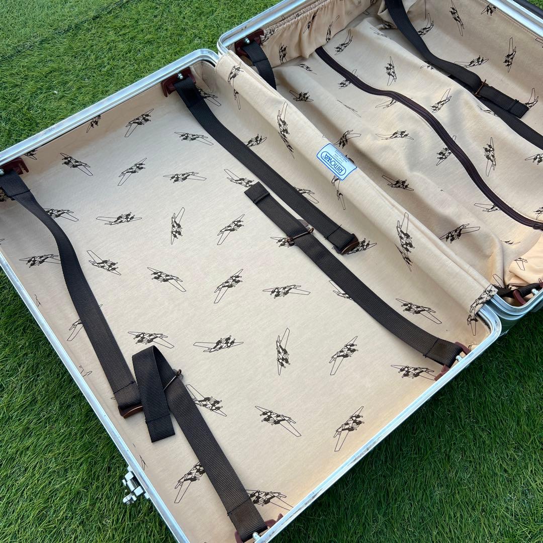 H*G様 廃盤 レア 二輪リモワクラシックフライト 機内持ち込みサイズ