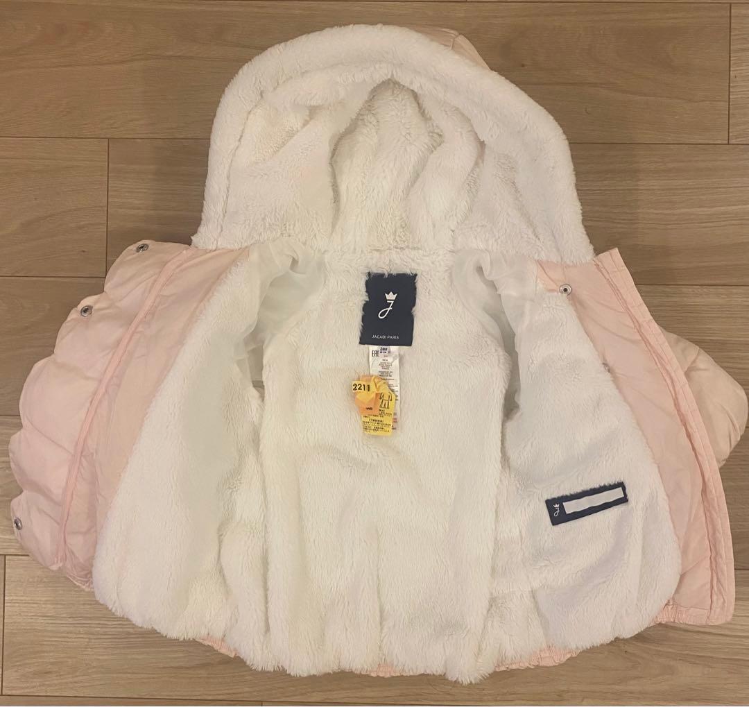 88cm ジャカディ ダウンジャケット