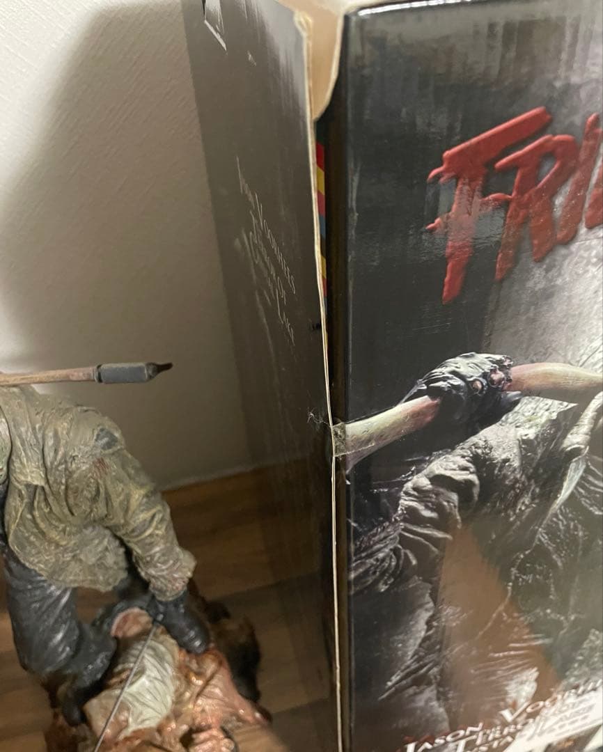 【SIDE SHOW】13日の金曜日　ジェイソン　スタチュー　1000体限定