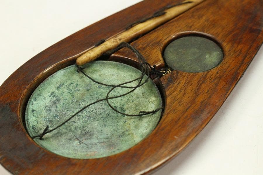 中国美術 花梨 刻 雲蝙蝠紋 秤 測り具(K-A911)