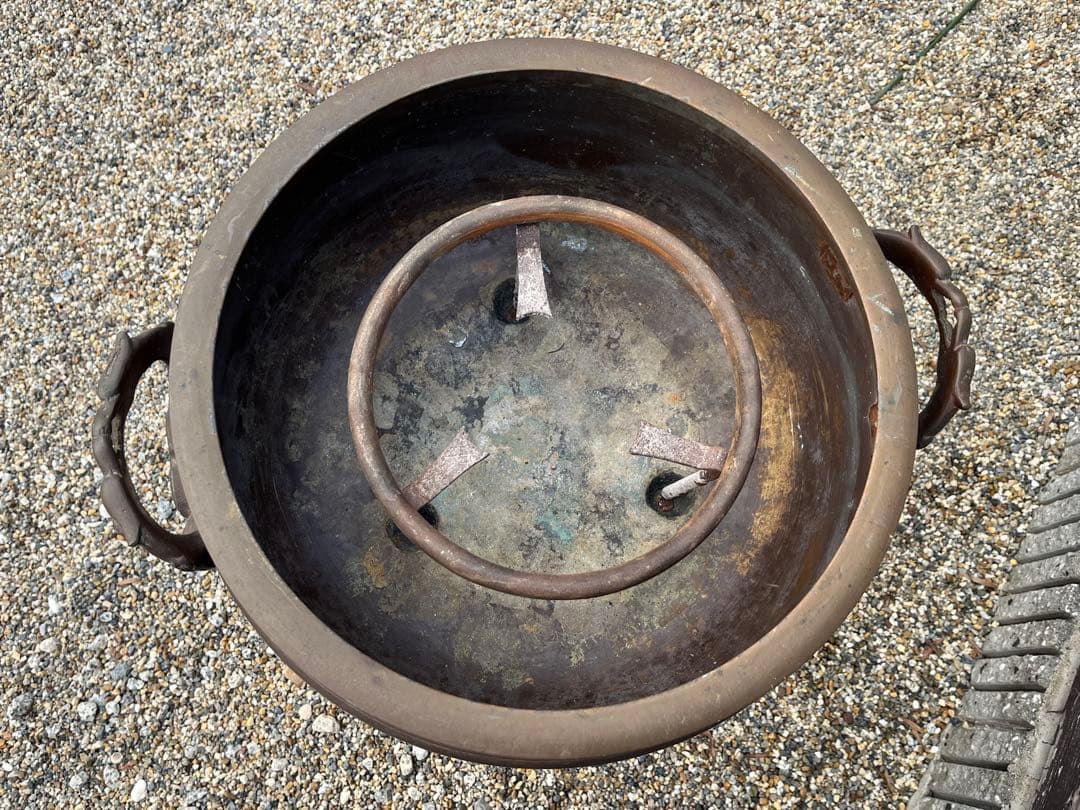 火鉢　アンティーク　骨董品　昭和レトロ　工芸品　銅製　台座付き　五徳付き