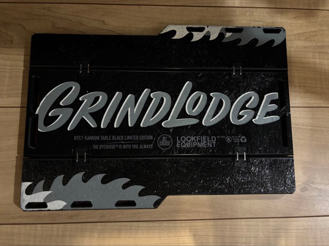 BYCRUISE × LOCKFIELD KANNON TABLE