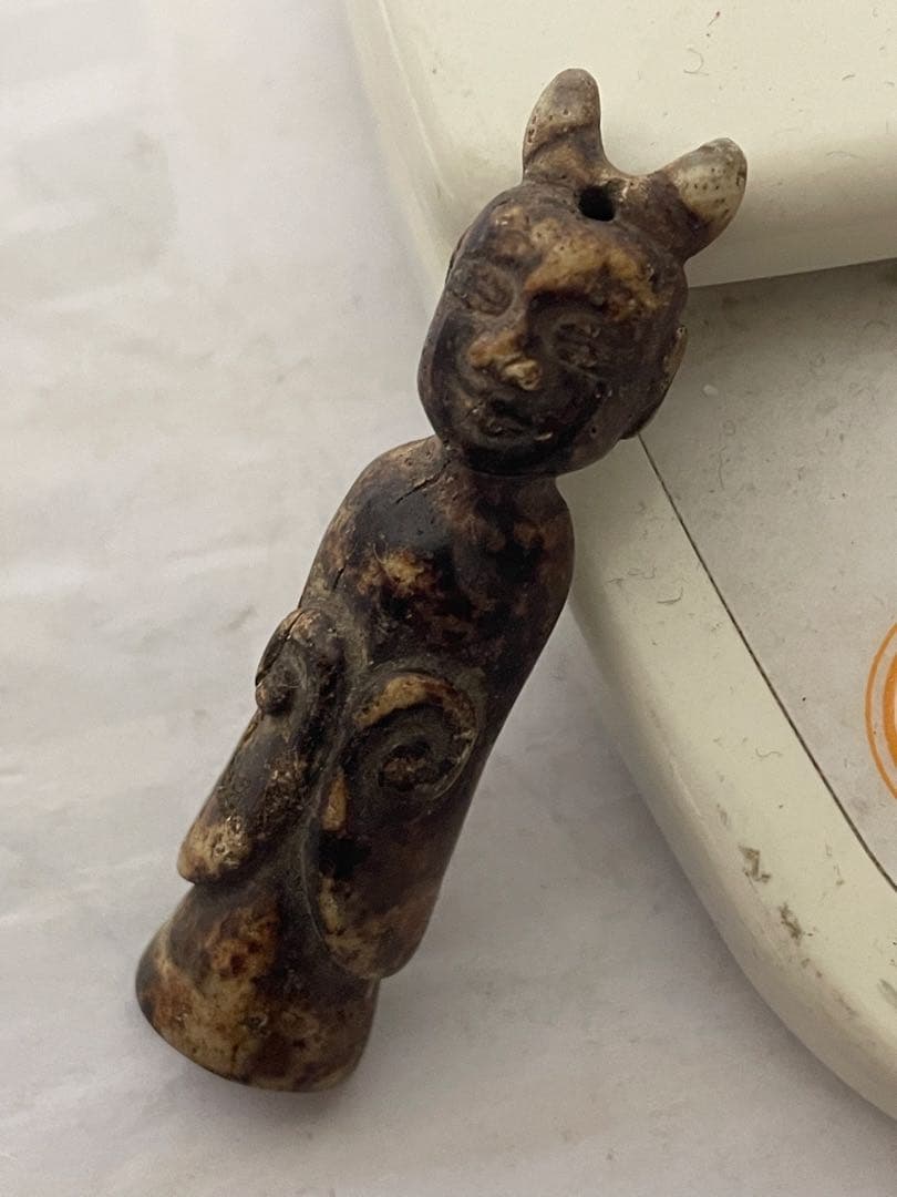 玉石彫刻　時代人形　提げ物　根付　アンティーク