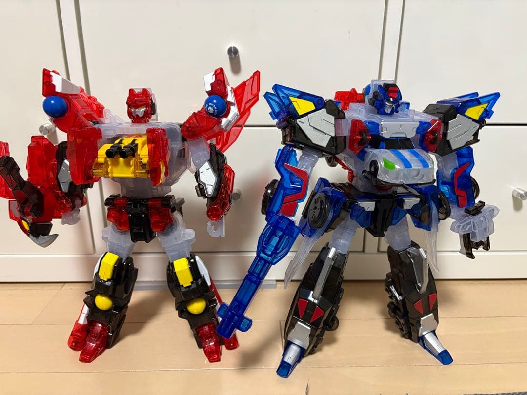 韓国トイ　メカードボール　オールスターカラー版　アカンスピア&ウルフニクス