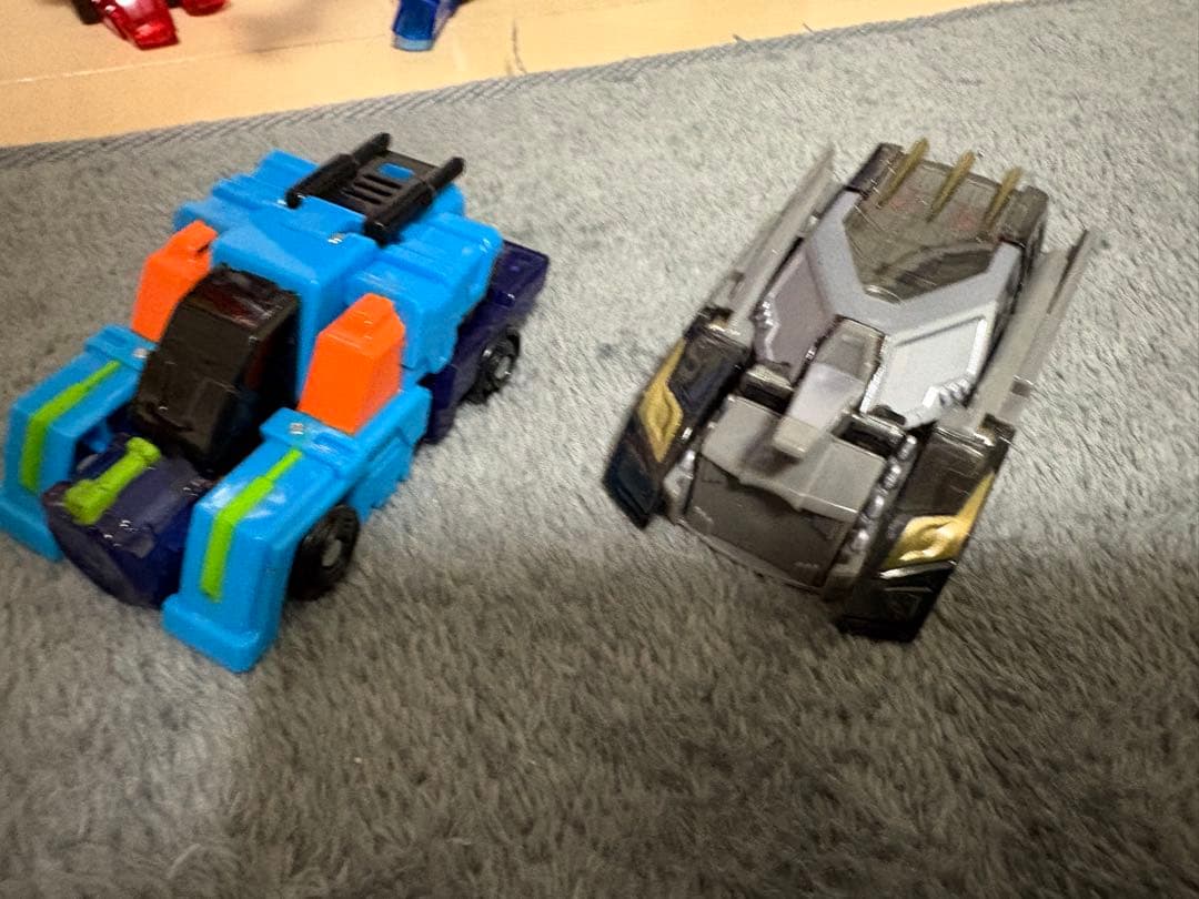 韓国トイ　メカードボール　オールスターカラー版　アカンスピア&ウルフニクス