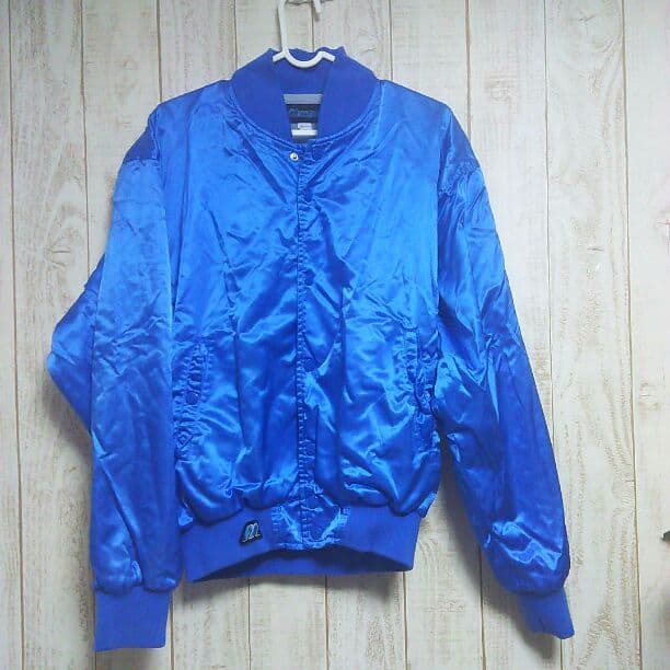 競馬ジャンバー　ミズノ　非売品　ディバインシルバー　記念品