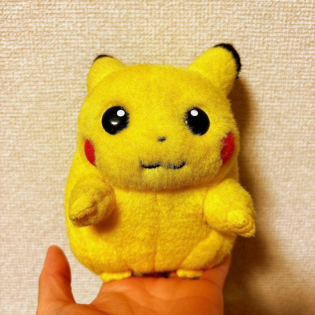 ふ*い様 【良顔】ポケモン ピカチュウ ぬいぐるみ 初期 初代 TOMY タカラ