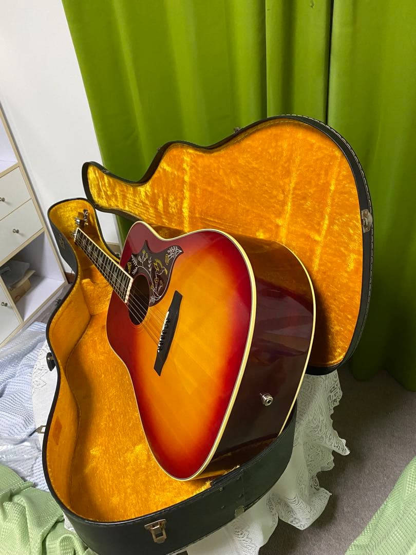 A*)様 新春特価Greco ハミングバードエレアコ　音出し良好　アコギもOK！