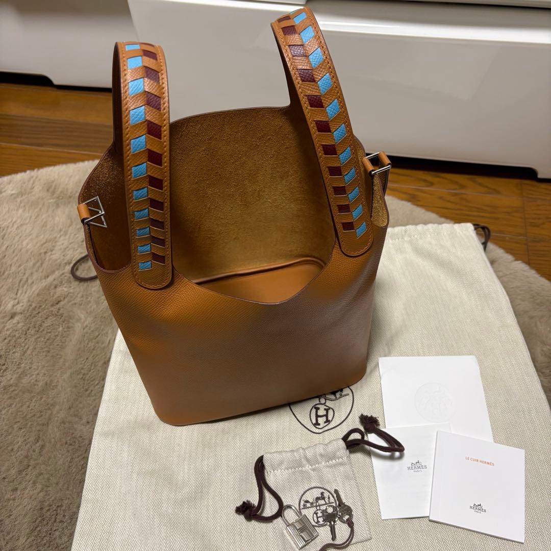 HERMES ピコタンロック MM トレサージュ　ゴールド　ハンドバッグ