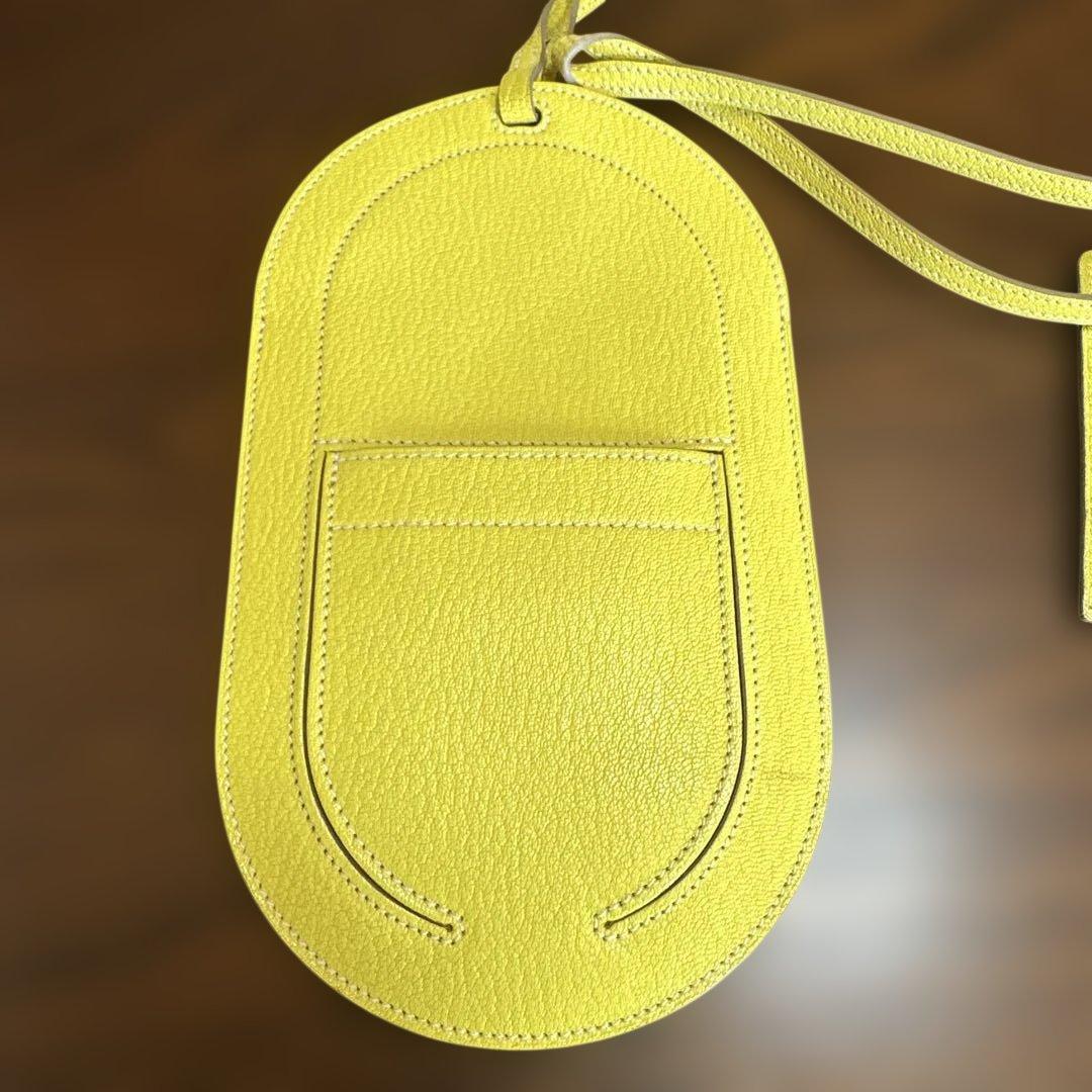 え*り様 エルメス　イエロー レザー スマホショルダーバッグ