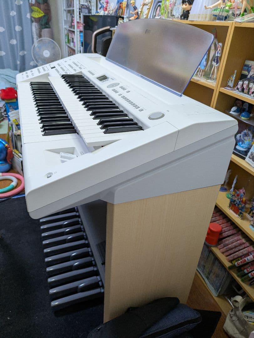 Yamaha エレクトーンELB-02　24年製