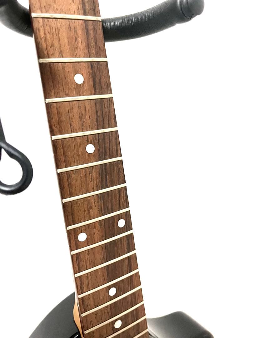 ZO-3【アンプ内蔵ミニエレキギター】ブラックカラー