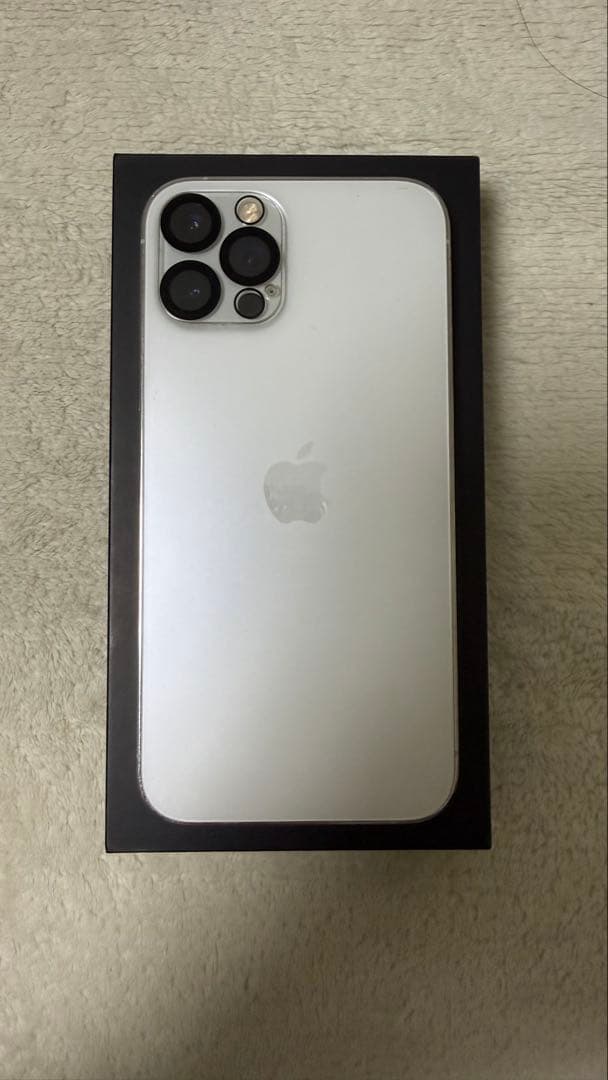 Apple iPhone 12 Pro シルバー 256GB 本体