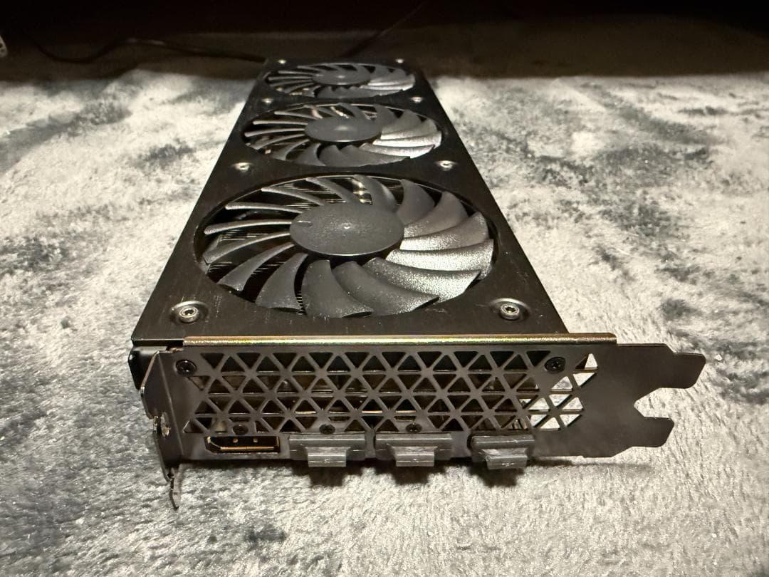 【美品ほぼ未使用】ELSA GeForce RTX 3080 Ti ERAZOR