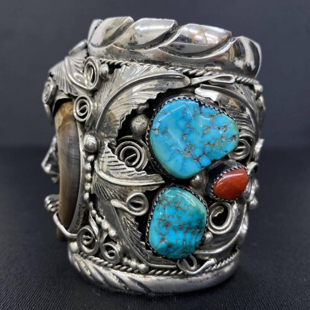 最高峰 NAVAJO Mike Thomas Jr. シルバーベアクローバングル