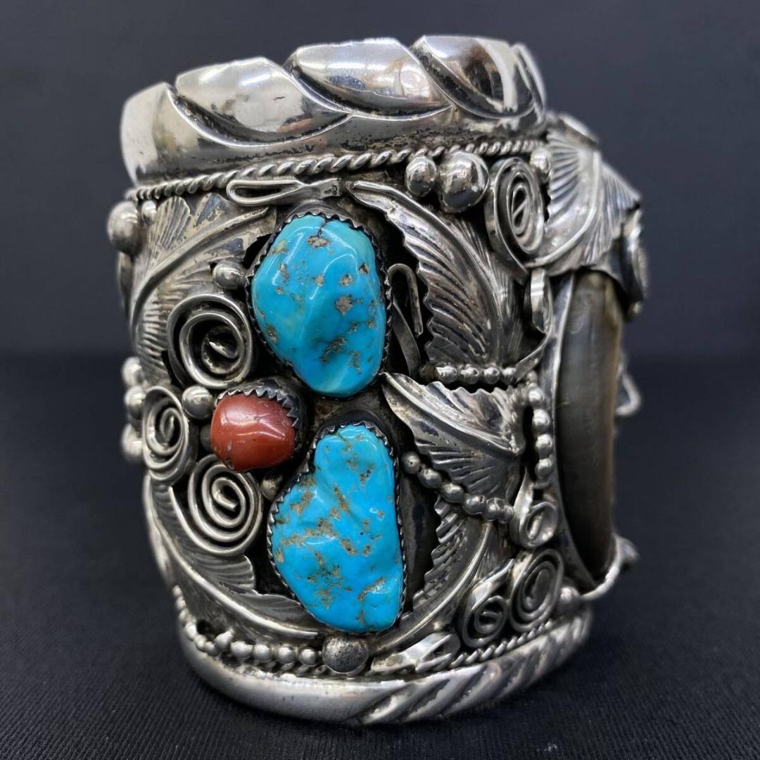 最高峰 NAVAJO Mike Thomas Jr. シルバーベアクローバングル