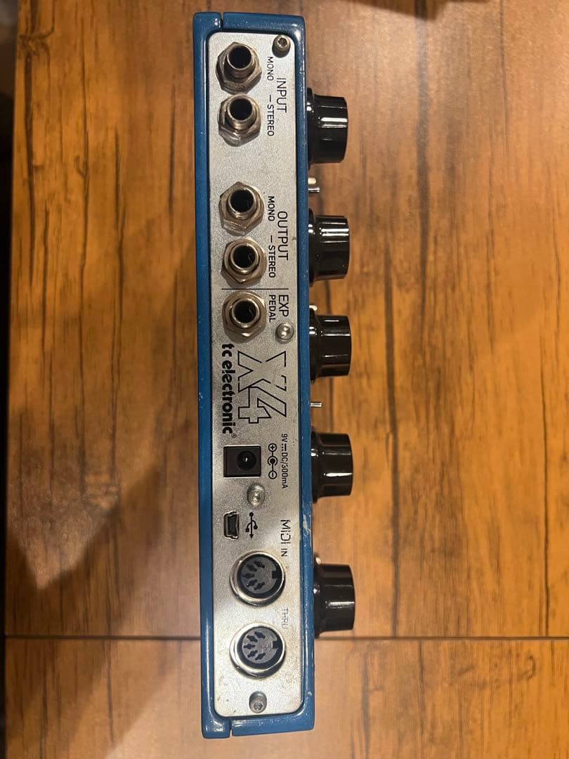 tc electronic FLASHBACK 2 X4 + 純正アダプター