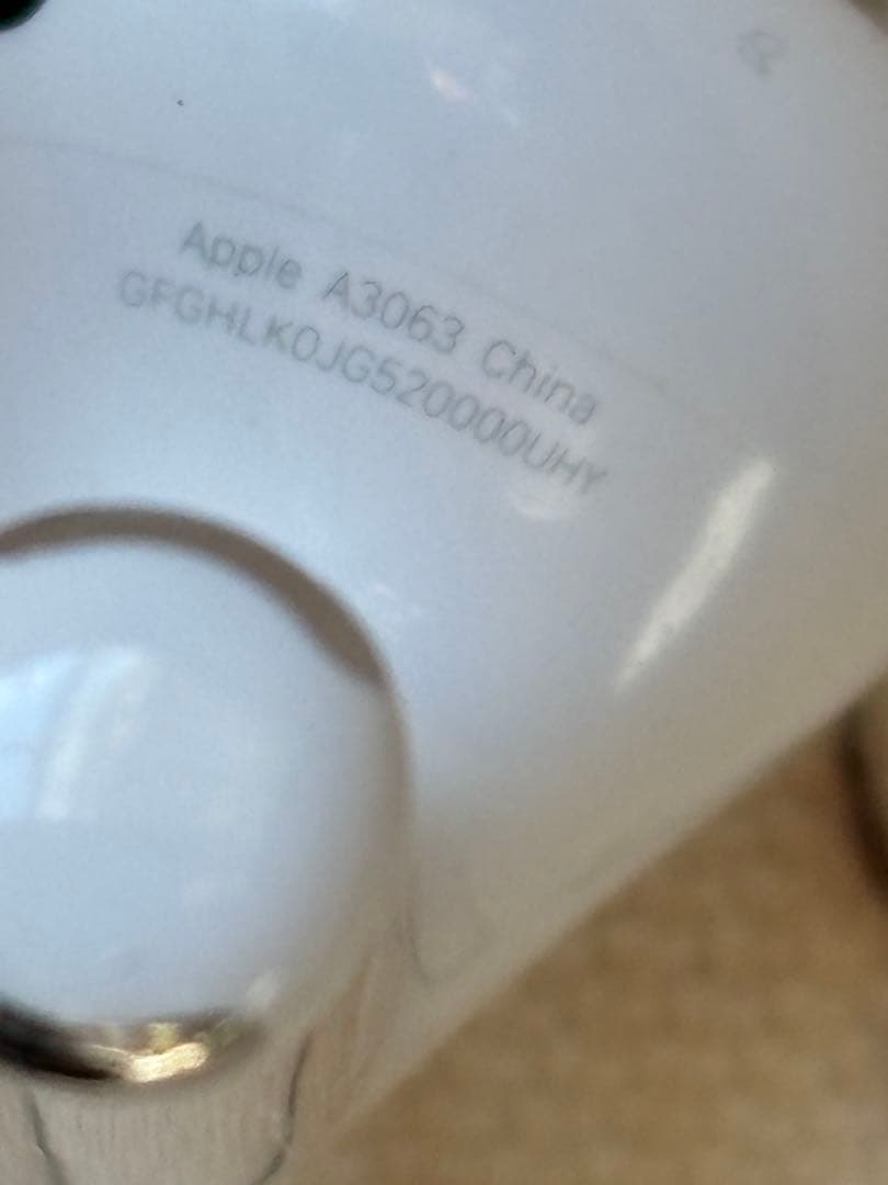 AirPods 第三世代 ホワイト ワイヤレスイヤホン 右耳用