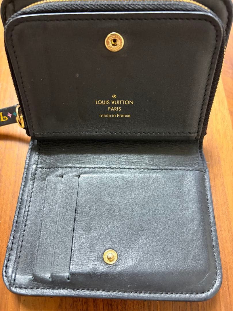 Louis Vuitton 難あり二つ折り財布