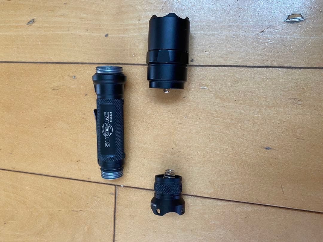 シュアファイアSURE FIRE E2D LED DEFENDER ULTRA