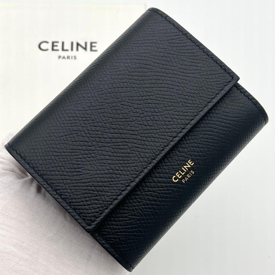 【新ロゴ・最高級美品】セリーヌ　レザー　スモールトリフォールド　三つ折り財布