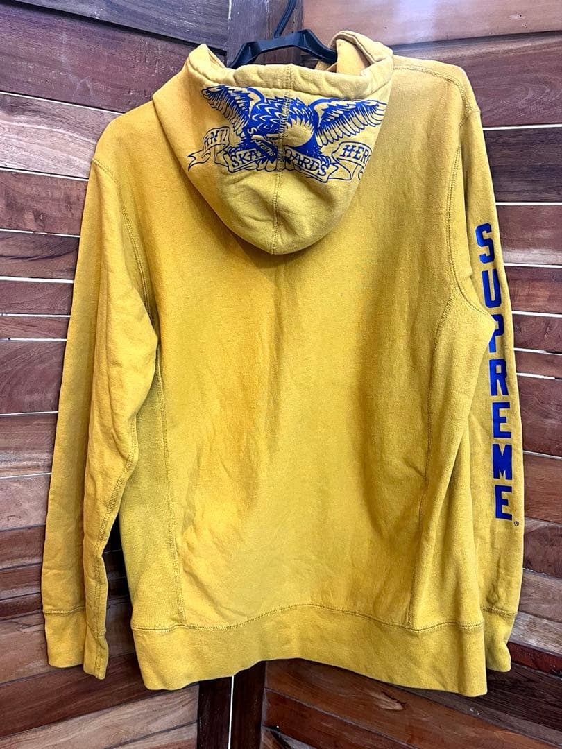 シュプリーム　アンチヒーロー　パーカー　Lサイズ