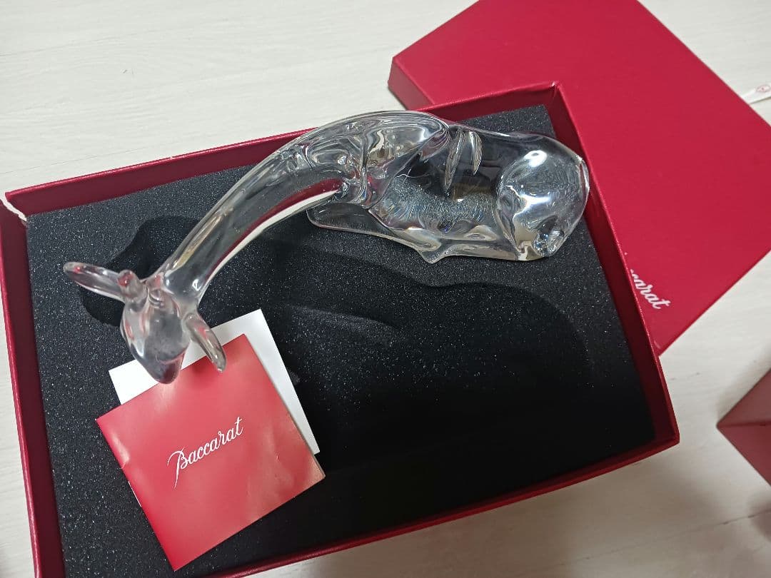 箱入り Baccarat クリスタルキリン 置物