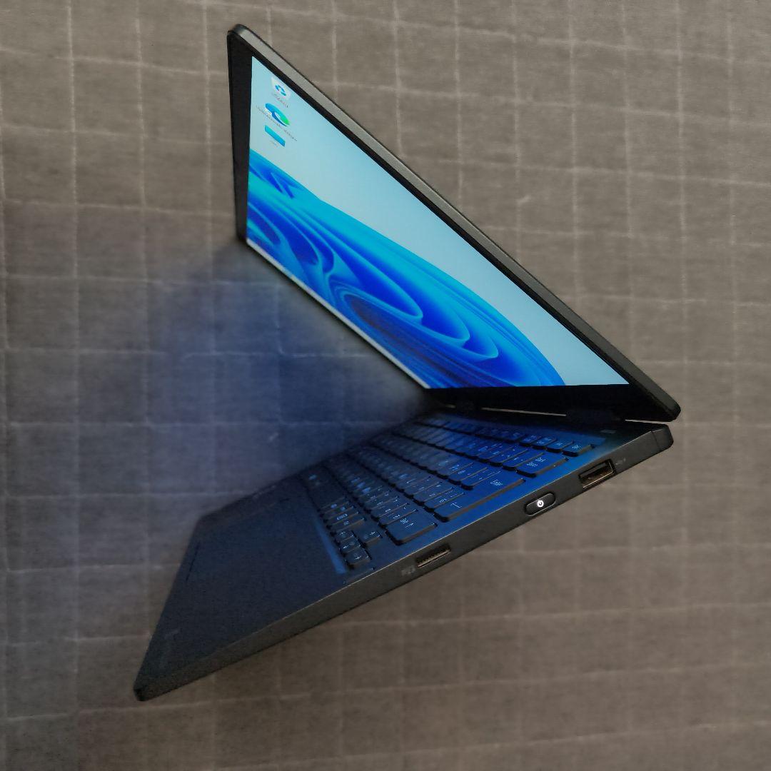 タッチ 美品 Dynabook 超軽量 爆速11世代i5 16GB 新品512G