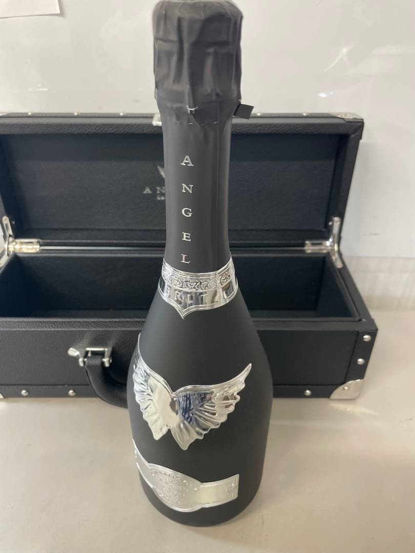 ANGEL シャンパン ブラック　箱付き