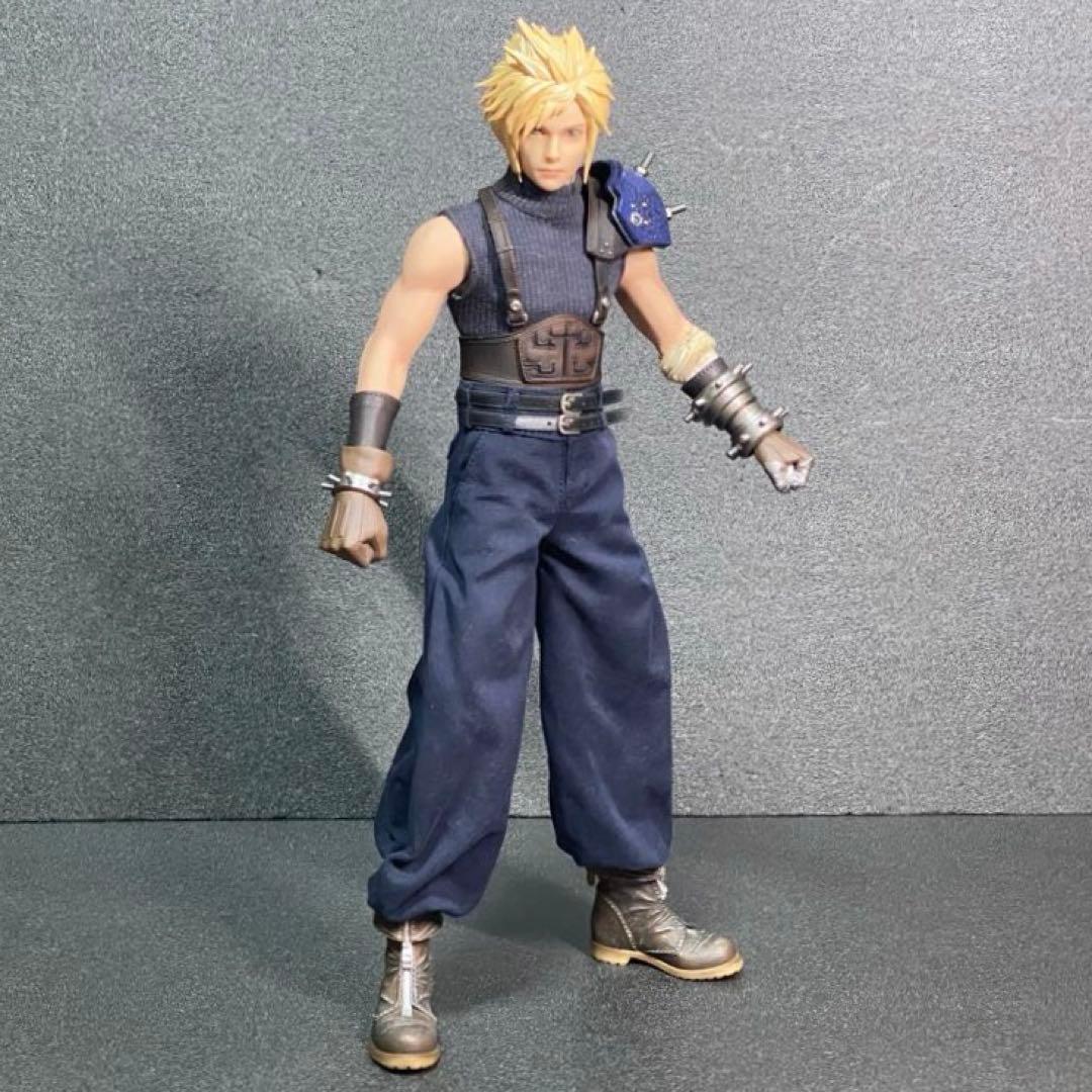 VTS toys クラウド・ストライフ 1/6 アクションフィギュア FF7R