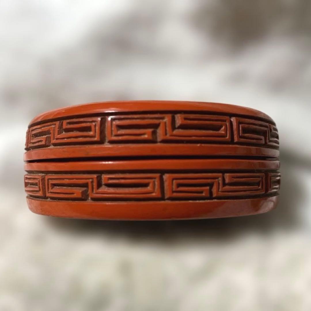 J-14 香合　芳山銘　堆朱　茶道具　共箱付　アンティーク　雑貨　美術品　工芸品