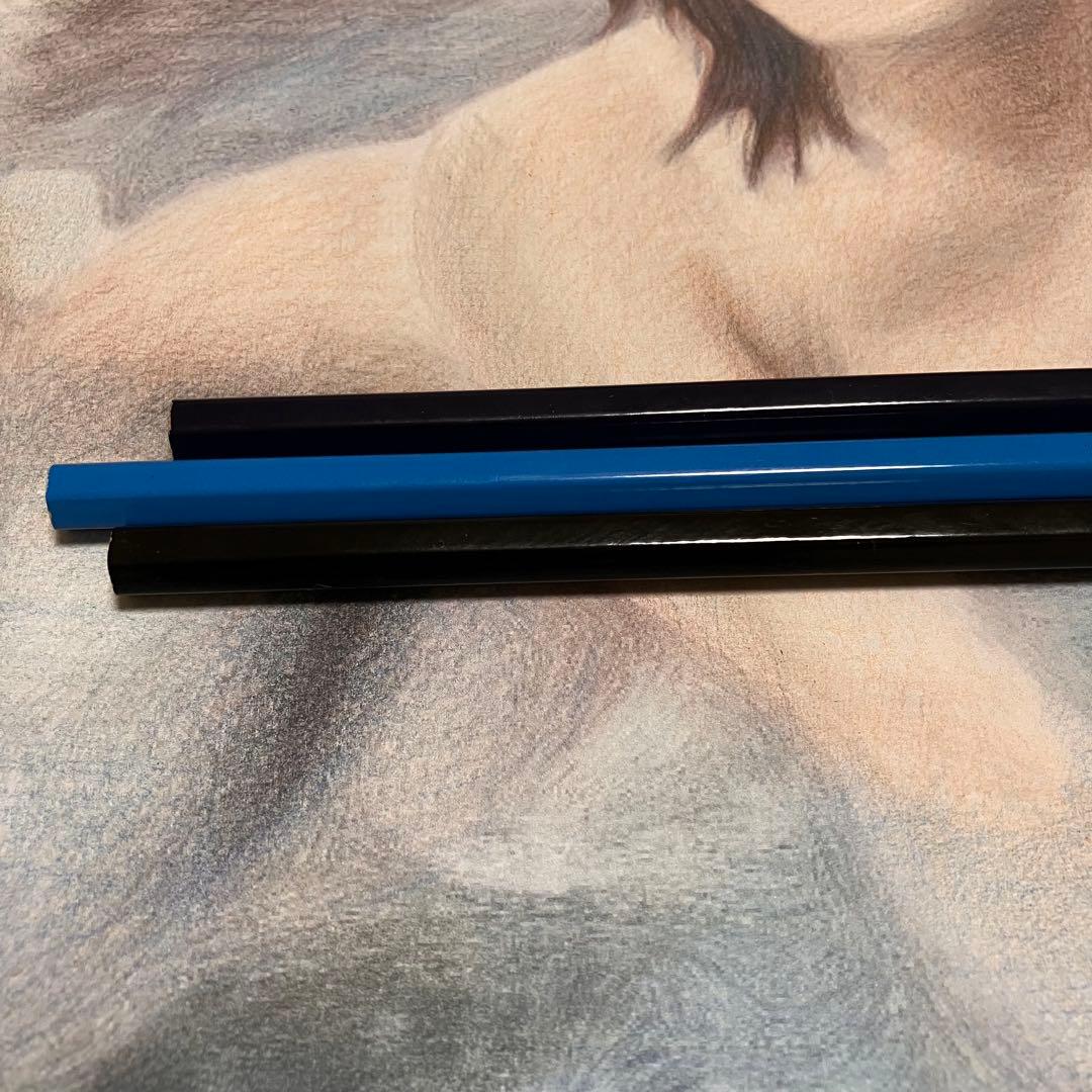 女優画⑦額装品　額縁寸法32.7㎝×24.0㎝×1.5㎝　色鉛筆画　定款付