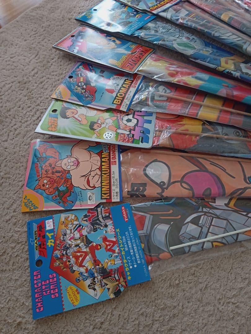 お正月　凧 たこ カイト アニメ　ヒーロー　キャラクター　おもちゃ　子供